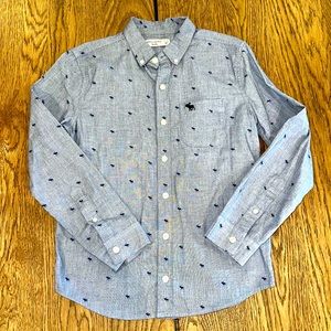 ⛔️SOLD⛔️Boys A&F long sleeve button down SZ 11/12